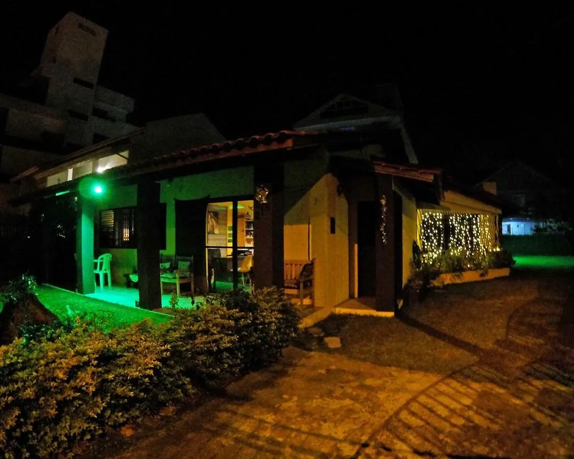 Casa Recreanext Hostel Governador Celso Ramos